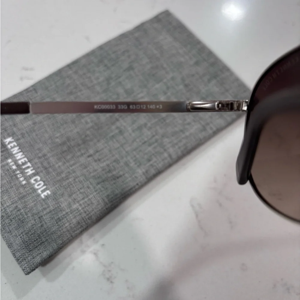 Kenneth Cole Gray Aviator Sunglasses - Picture 2 of 4